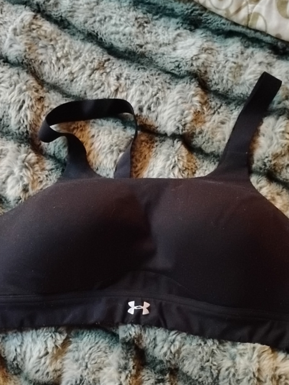 Under Armour Black Wireless Padded Sports Bra with Logo
